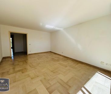 Location Appartement 3 pièces 75m² LE CANNET 06110 - Photo 4