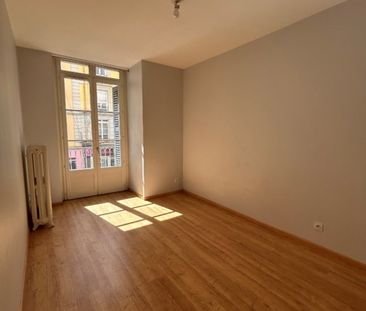 APPARTEMENT T3 A LOUER - Photo 2
