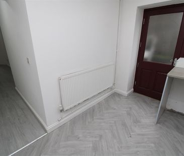 House - Terraced For Rent Caerau Road, Maesteg - Photo 5