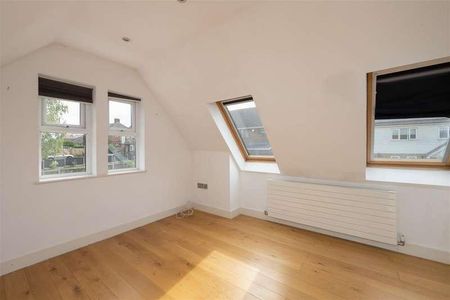 Golden Hill, Whitstable, CT5 - Photo 2