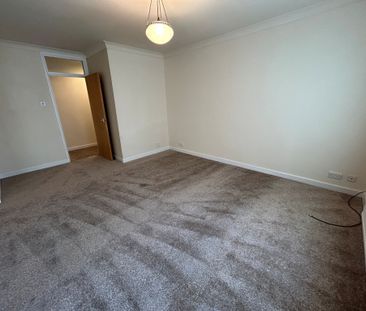 Queens Drive, Liverpool, L15 - Photo 6