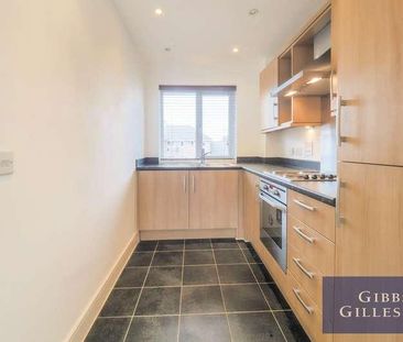 Stanmore House, Coleridge Drive, Ruislip, HA4 - Photo 6