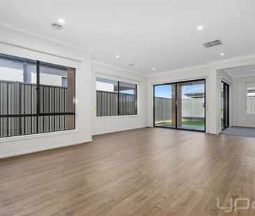 Your Dream Rental in Strathtulloh - Photo 3