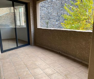 Location appartement 3 pièces 86.6 m² à Vogüé (07200) - Photo 6