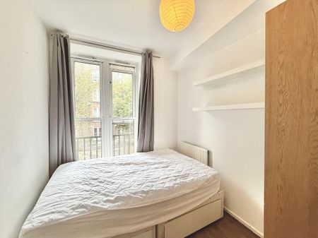 3 bedroom flat to rent - Photo 5