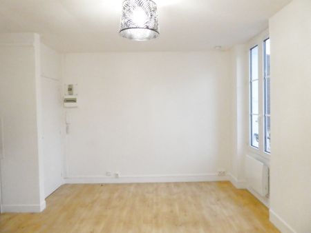 Location Appartement 1 pièce 20m² MELUN 77000 - Photo 2