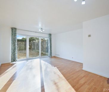 Handside Close, Worcester Park, KT4 - Photo 3