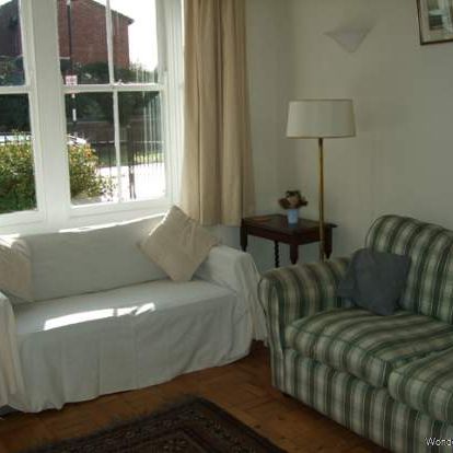 3 bedroom property to rent in Topsham - Photo 1