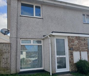 2 bedroom end of terrace house to rent - Photo 2