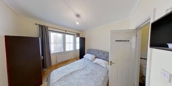 Room in a Shared Flat, Edinburgh, EH2 - Photo 3