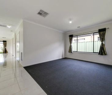 “Family Entertainer in an Perfect Location” - Photo 6