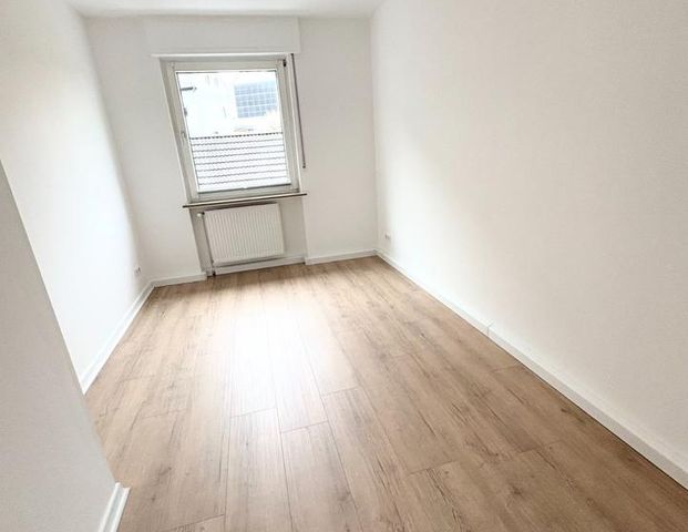 Frisch sanierte 3 Zimmer Wohnung am Rott mit Balkon - Foto 1