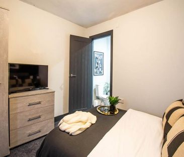 1 bedroom in a house share to rent - Photo 5