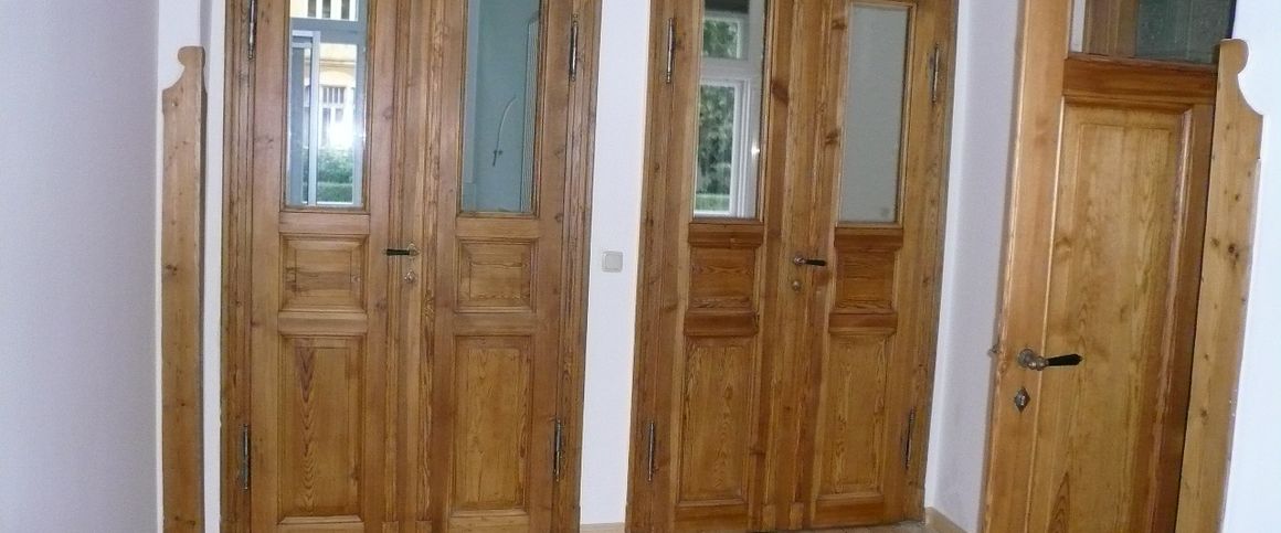 Denkmalperle - Nähe "Großer Garten"! Hochwertige 3-Zimmer- Wohnung mit Balkon und eigenen Garten! - Foto 1