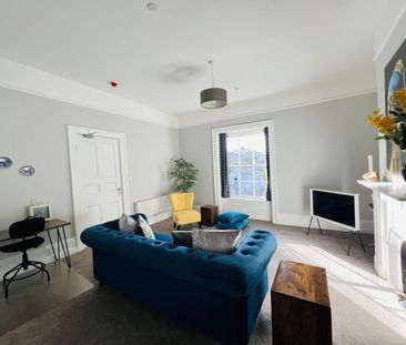 BEDROOM 2 – MEDIUM DOUBLE ENSUITE - Photo 2