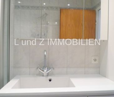 **Großzügig geschnittene super schöne 3 Zimmerwohnung** mit 2 Balko... - Photo 5