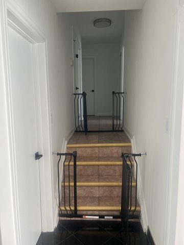 For Lease - 1410 Larchview Trail, Mississauga, Ontario - Photo 5