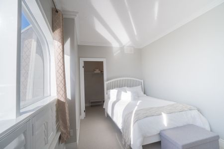 For Lease - 38 Stadium Road Unit# 688, Toronto, Ontario - Photo 3