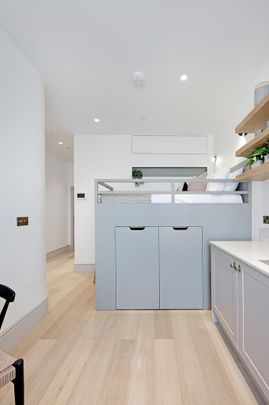 Studio to rent - Photo 1