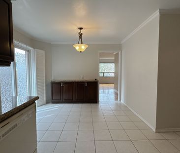 For Lease - 8 Belvedere Crescent, Richmond Hill, Ontario - Photo 6