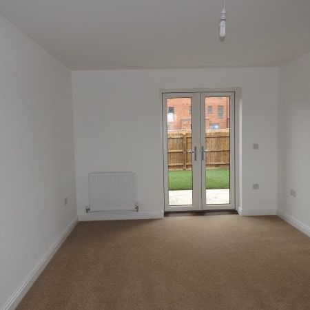 McKay Avenue, Leicester, LE4 - Photo 1