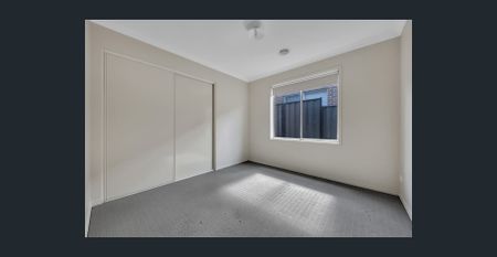 Your Dream Home Awaits in Roxburgh Park! - Photo 3