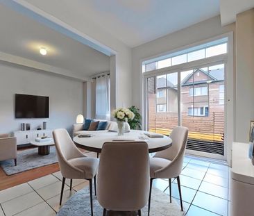 For Lease - 625 Sweetwater Crescent, Newmarket, Ontario - Photo 3