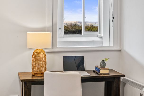 10/84 Upper Fitzroy Crescent, 7004, South Hobart - Photo 1