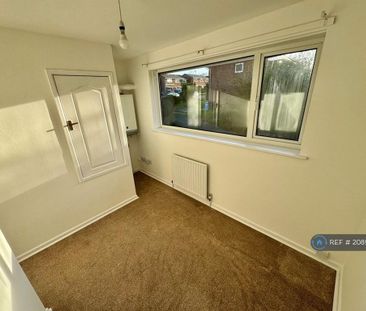 2 bedroom terraced house to rent - Photo 6