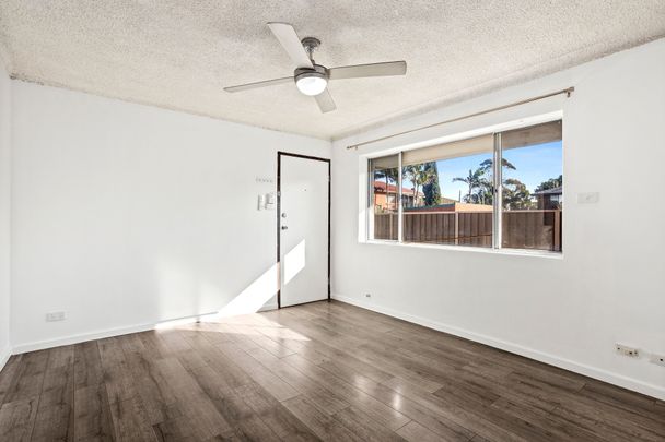 Low-Maintenance Living with Modern Comforts - Photo 1