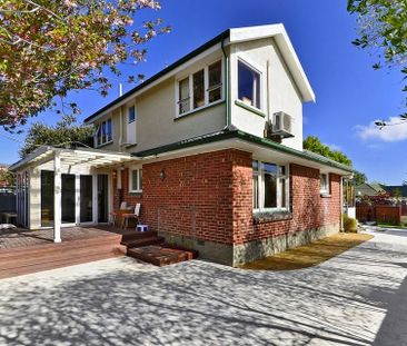 Charming 4BR Home in Bryndwr - Photo 3
