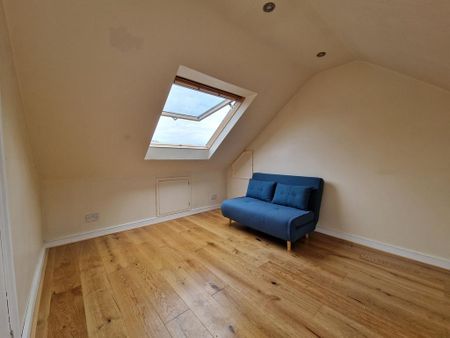 3 bedroom terraced house to rent - Photo 2