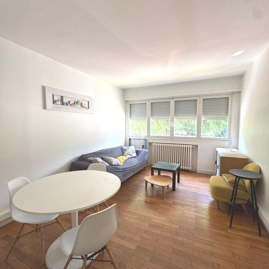 Location Appartement 4 pièces 81m² GRENOBLE 38000 - Photo 1