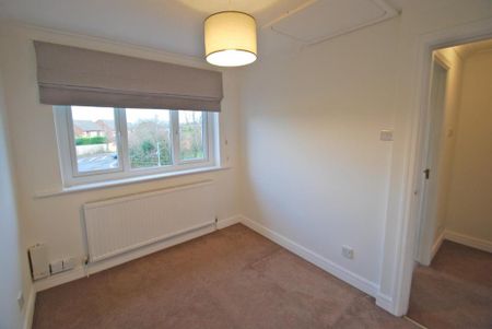2 bedroom semi-detached house to rent - Photo 3