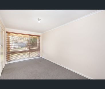 6 Eugene Crescent, Christies Beach, SA 5165 - Photo 2