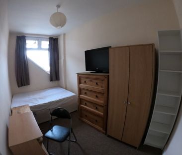 Student letting in Salisbury Road, Plymouth - Photo 2