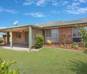 “PEACEFUL LIVING IN GATED COMPLEX | LAWN MAINTENANCE INCL.” - Photo 4