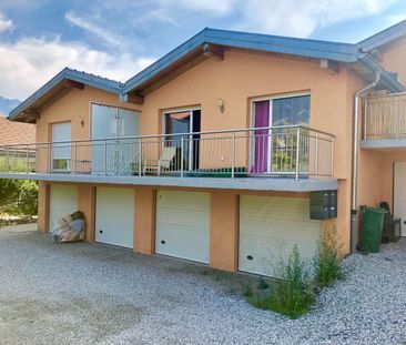 This beautiful apartment in the pretty commune of Riddes is close t... - Photo 2