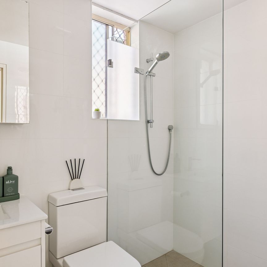 2/8 Burt Street, Rozelle NSW 2039 - Apartment For Rent | Domain - Photo 1