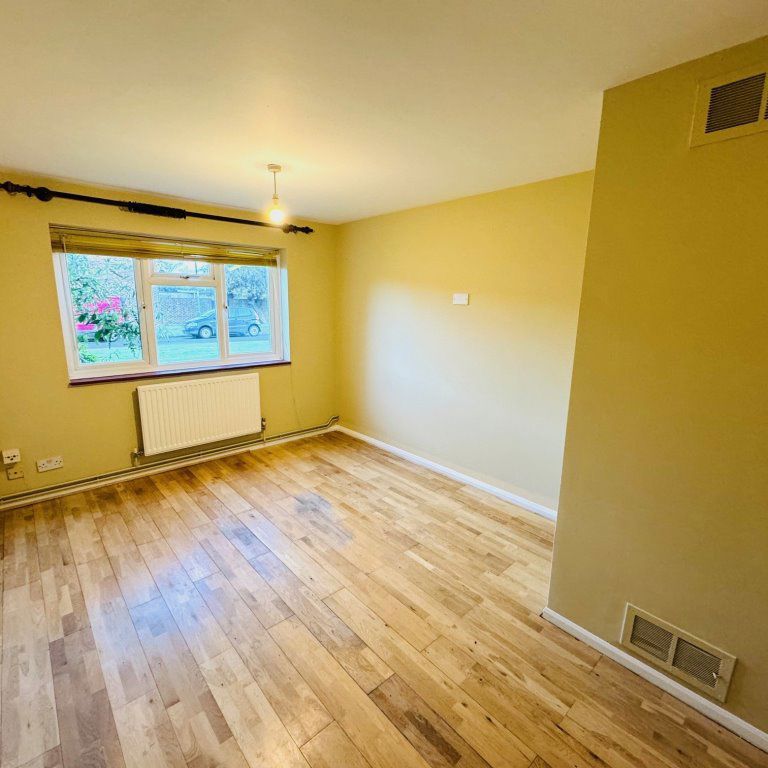 26, Uphill Way *, Hunston - Photo 1