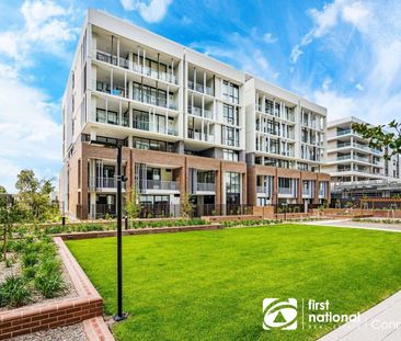 Luxury At Its Finest - Photo 2