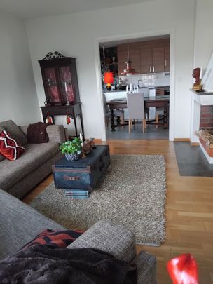 Tallidsvägen, Nacka - Photo 1