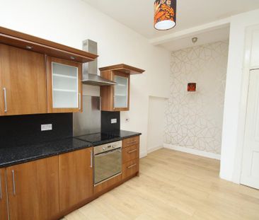 3 bedroom apartment to rent - Photo 4