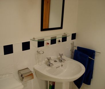 1 Bed Flat, Bottle Cottages, B17 - Photo 1