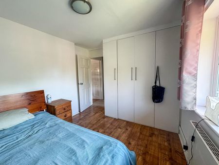 2 bedroom semi-detached house to rent - Photo 4