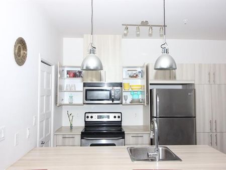 211 Rue Gordon - Photo 2