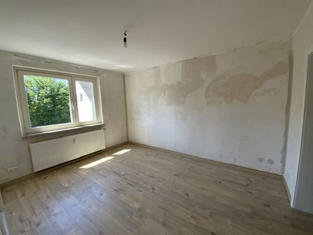Gemütliche 2-Zimmer-Wohnung mit Wannenbad - Photo 5