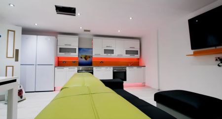 Flat 8 (Flat 2 Floor 3) - 6 Bedrooms - Photo 5