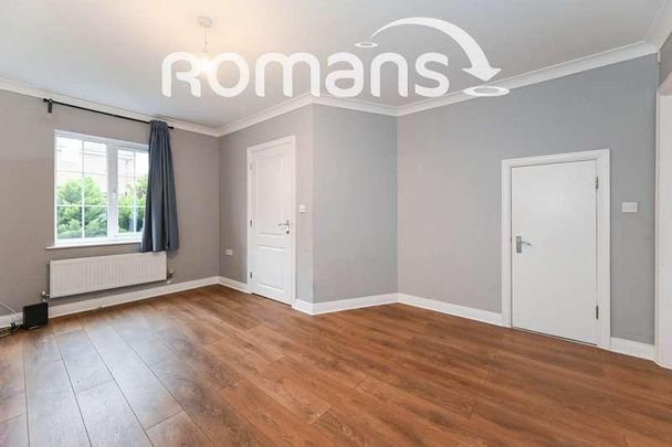 School Drive, Woodley, Reading, RG5 - Photo 1