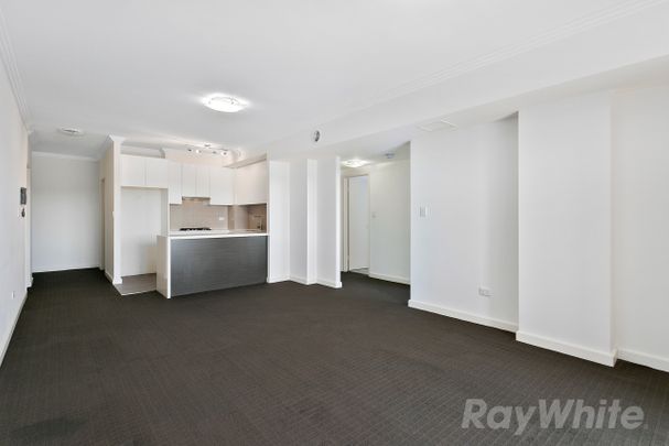 Modern, Spacious and Convenience with City Views! - Photo 1